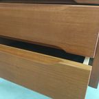 Scandinavisch Jaren 60-70 Ladekast Met Ingelegde Handgrepen thumbnail 9