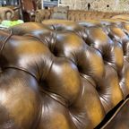 Engelse Chesterfield 2 Zits Bank Als Nieuw Tabacco Bruin Leer thumbnail 2