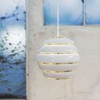 Artek Aalto A331 Hanglamp Ø33 Wit, Verchroomde Ringen thumbnail 4