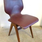 Mooie Set Van 4 Zwarte Retro Vintage Spijlen Stoelen thumbnail 13