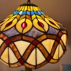 2 Beschikbaar Art Nouveau Tiffany Stijl Tafellampen Pauwen Motief thumbnail 3