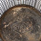 Geperforeerde Metalen Mand – Sirm, Frankrijk, Jaren 50 thumbnail 2