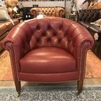 Compacte Engelse Chesterfield Tubchair Bordeaux Nieuwstaat thumbnail 2