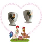 Twee Vintage Eihouders Met Haan Afbeelding thumbnail 2
