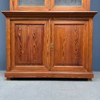 Belgische Pitch Pine Schoolkast Met Ribbelglas thumbnail 14