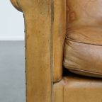 Stijlvolle Gepatineerde Vintage Schapenleren Fauteuil Met Een Comfortabele Zit thumbnail 12