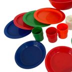 Vintage - Ca. 1970’S - Ingrid Chicago - Picknick Ball Filled With Plastic Plates And Cups thumbnail 6
