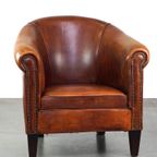 Hele Mooie Clubfauteuil Van Schapenleer Met Een Mooie Warme En Luxe Cognac Kleur thumbnail 2