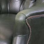 Zeer Charmante Set Van 2 Groene Rundleren Chesterfield Fauteuils In Engelse Stijl thumbnail 10