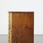 Barokke Orgelgebogen Wortelnoten Houten Antieke Ladekast Uit De 18e Eeuw Met 4 Lades thumbnail 8