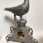 Antieke Klok Met Duif Bovenop, In Werkende Staat- Reliving thumbnail 11