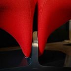 Artifort Ribbon Chair thumbnail 7