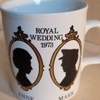 Royal Wedding Kop Princess Anne & Mark Philipps - Staffordshire Potteries Ltd - Made In England thumbnail 4