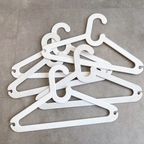 Set Van 5 Space Age Kleerhangers, Vintage Plastic Design thumbnail 2