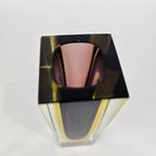 Vintage Glazen Vaas, Facet Geslepen, Rechthoekig. Roze, Geel En Kleurloos Murano Glas. Sommerso Vaas thumbnail 13
