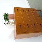 Teak Ladekast Met Schuine Poten Uit Zweden thumbnail 5