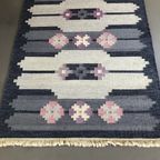 Vintage Zweedse Wollen Rollakan Blauw Met Roze Geometrische Patronen thumbnail 2
