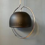 Dijkstra Space Age Hanglamp Met Chrome Frame En Zwart Metalen Kap thumbnail 7