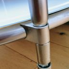 Set Van 2 Verrijdbare Ikea Rvs Met Wit Melk Glas Ronde Bijzet Tafeltjes thumbnail 6