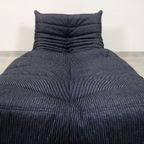 Ligne Roset Togo - 1 Zit & Poef - Blauw Pinstripe Stof thumbnail 6