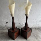 Set Van 2 Organisch Gevormde Lampen Met Rijke Houten Voet. thumbnail 4