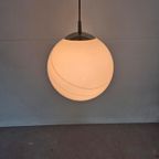 Vintage Opaline Space Age Lamp Met Gouden Randen Globe thumbnail 3
