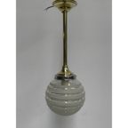 Art Deco Hanglamp Met Glazen Bol En Messing Armatuur thumbnail 2