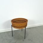 Rotan Plantenrek Met Stalen Voet, Vintage thumbnail 5