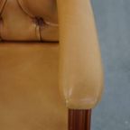 Set Van 2 Mooie En Luxe Rundleren Chesterfield Eetkamer/ Bijzetstoelen In Een Lichte Cognac Kleur thumbnail 9