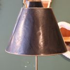 Mid-Century Vloerlamp Met Statiefplank thumbnail 2