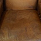 Karakteristieke En Comfortabele Cognac-kleurige Schapenleren Armchair Met Rechte Vormen thumbnail 12
