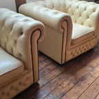 Set Van 2 Leren Fauteuils Chesterfield Stijl thumbnail 9