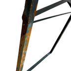Vintage Houten Inklapbare Tafel Met Ijzeren Frame thumbnail 2