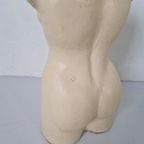 Grote Vrouwelijke Torso In Keramiek. thumbnail 6