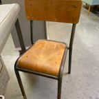 Vintage Industrieel Kinderbureau Met Stoel thumbnail 5