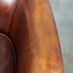 Zeer Luxe Donkerbruine Schapenleren Clubfauteuil Met Een Meer Dan Prachtig Patina thumbnail 9