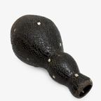 Zwarte Sgraffito Aboriginal / Australische Keramieken Vaas Met Parelmoer thumbnail 3