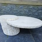 Maitland Smith Designer Salontafel Van Mactan Stone En Travertin thumbnail 5