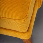 Geherstoffeerde Okergele Deense Design Sofa, 1960s thumbnail 14