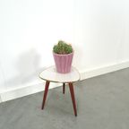 Bijzettafel Met Licht Grijs Formica Blad En Houten Poten Nr. 14 Plantentafel thumbnail 8