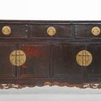 Antiek Houten Chinees Dressoir/ Altaar In Een Warme Donkere Kleur En Mooie Details thumbnail 3