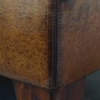 Geweldige, Uniek Grote En In Goede Staat Verkerende Hocker/ Salontafel Gemaakt Van Schapenleer thumbnail 13