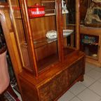 Chr. Peter Duitse Art Deco Vitrinekast In Gefineerd Walnoot. thumbnail 8