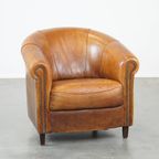 Charmante, Stoere En Comfortabele Schapenleren Clubfauteuil In Een Mooie Cognac Kleur thumbnail 2