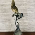 Bronzen Adelaar Met Slang Sculptuur thumbnail 4