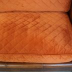 Luxe En Comfortabele Schapenleren 2.5 Zits Bank Van Topkwaliteit Met Oranje Stoffen Kussens thumbnail 17