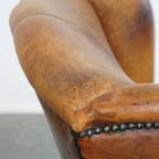 Comfortabele Vintage Oorfauteuil Gemaakt Van Karakteristiek Schapenleer thumbnail 15