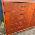 Teak Mid Century Low Board Kast Met Laden thumbnail 3