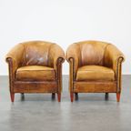 Set Van 2 Comfortabele Vintage Schapenleren Clubfauteuils Met Een Stoere Look thumbnail 2