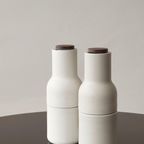 Audo Copenhagen Bottle Grinder Peper- En Zoutmolen Ash/carbon Beuken thumbnail 5